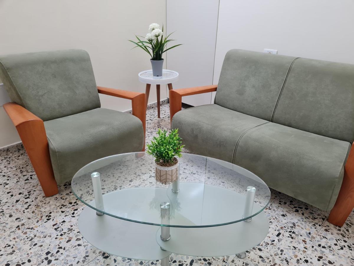 Rizik'S Guest House Nasıra Dış mekan fotoğraf